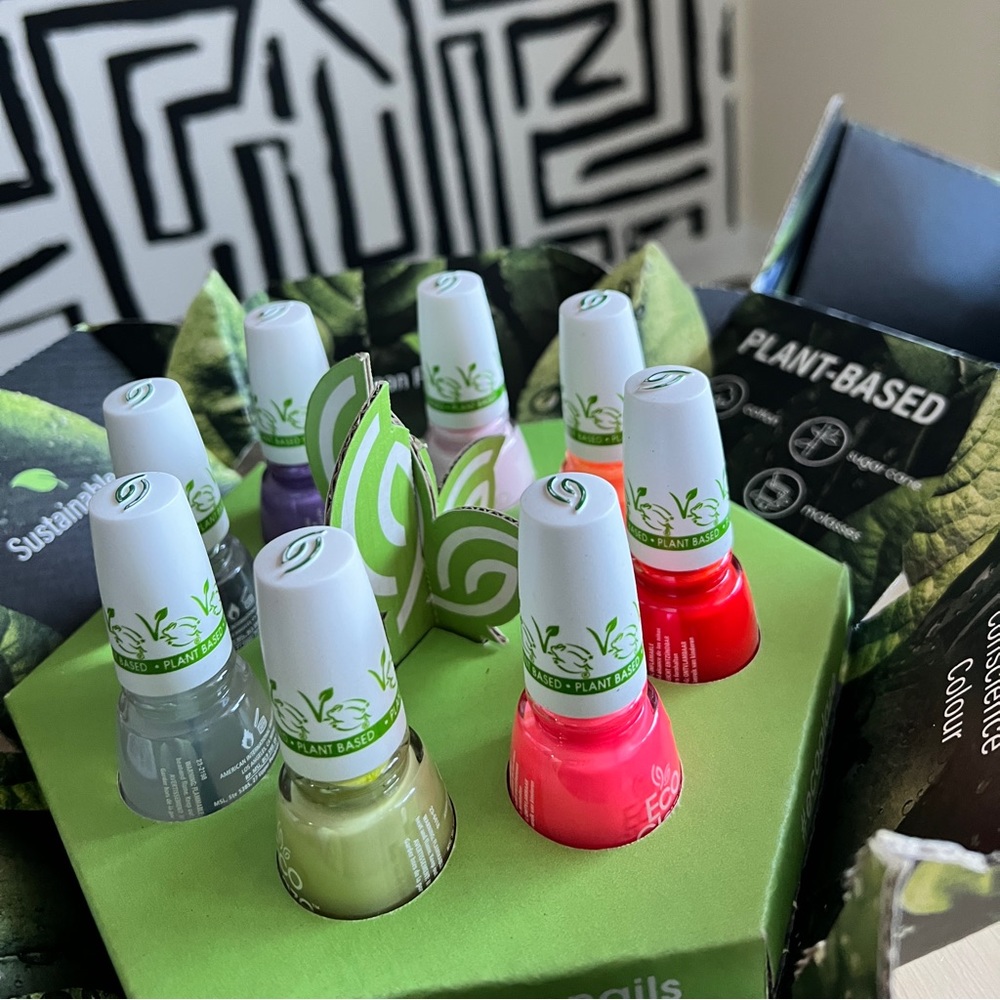 Eco Glaze Nail Collection. Brand new and unopened